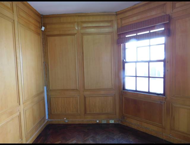 400M² OFFICE FOR SALE IN FERNDALE